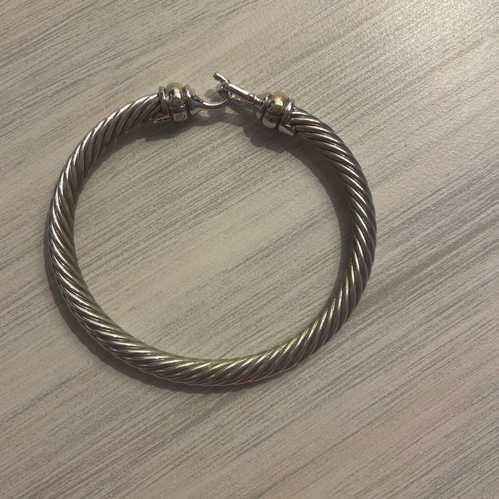 Silver cable bracelet gently used!